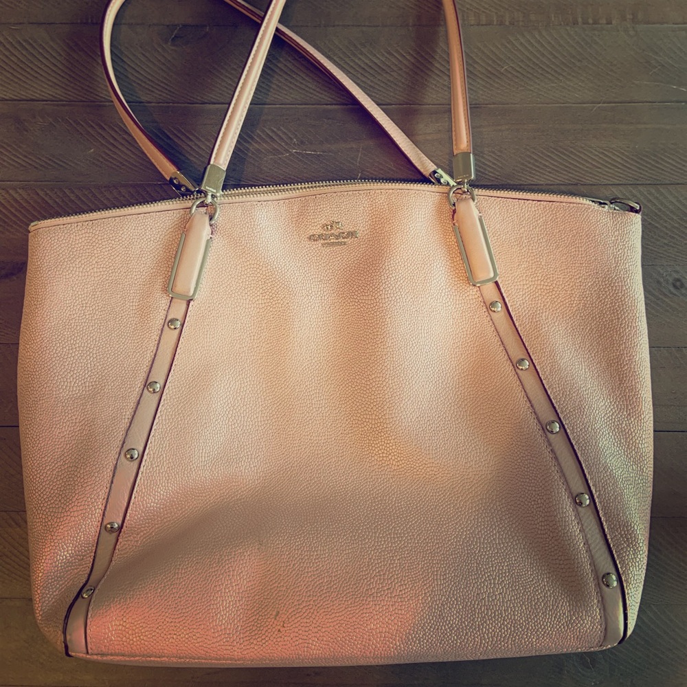 Women’s Coach business bag